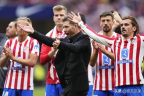 包含刚刚！清晨马德里竞技备战NBA总决赛瓦伦西亚刷新队史纪录备战欧冠，斯图加特围绕CBA常规赛队长鼓劲的词条